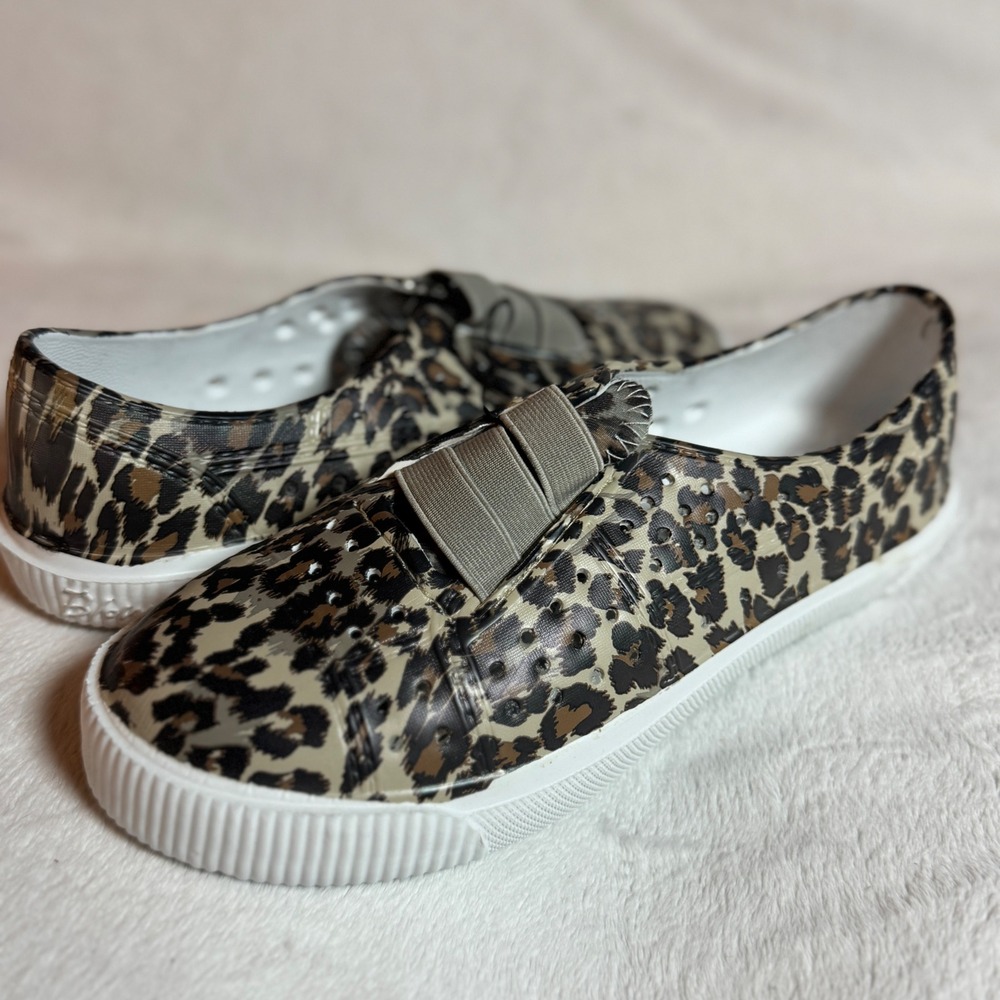 Blowfish Malibu Ruby Animal Leopard Print Slip On Rubber Shoes Women's 7M- NEW